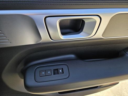 New 2026 Hyundai Santa Fe SE image 10