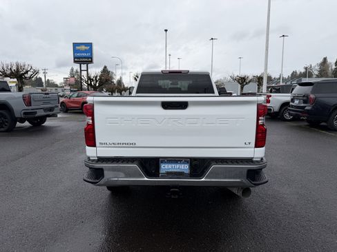Used 2025 Chevrolet Silverado 2500 LT w/ Convenience Package image 6