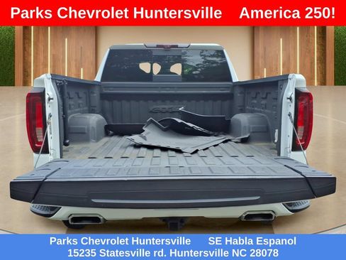 Certified 2022 GMC Sierra 1500 AT4 w/ AT4 Premium Package AWD/4WD image 31