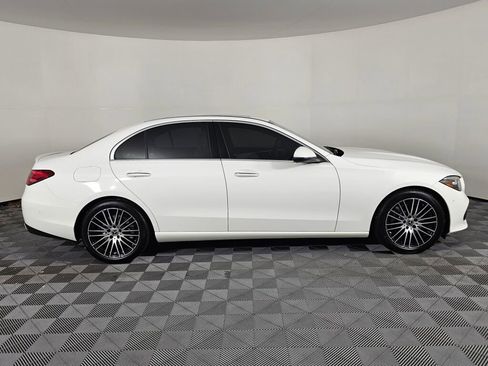 Used 2025 Mercedes-Benz C 300 4MATIC Sedan image 2