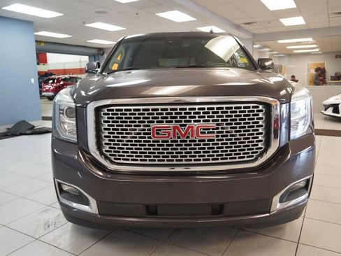 Used 2015 GMC Yukon Denali w/ Touring Package image 18