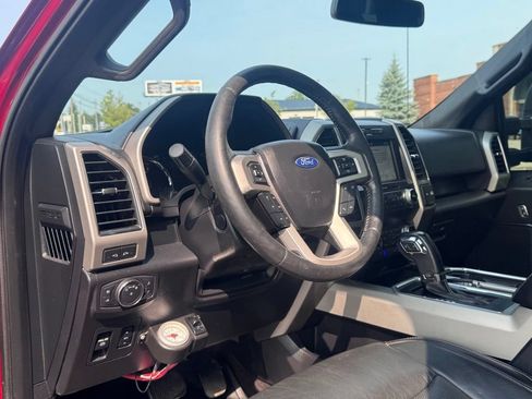Used 2019 Ford F150 Lariat w/ Equipment Group 502A Luxury AWD/4WD image 11