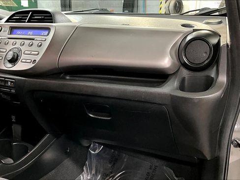 Used 2013 Honda Fit image 17