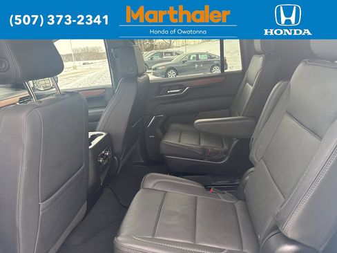 Used 2025 GMC Yukon XL Denali image 15