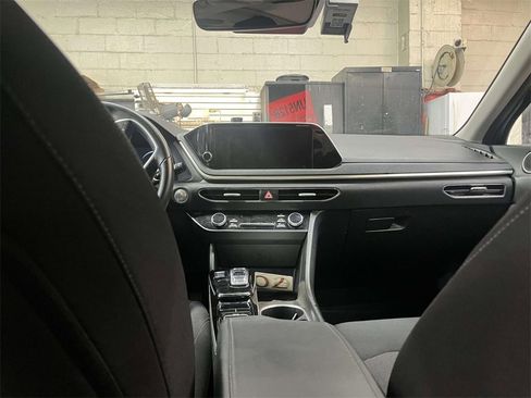 Used 2023 Hyundai Sonata SEL w/ Convenience Package image 14