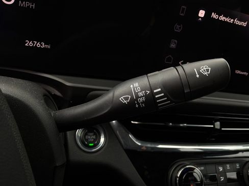 Used 2025 Buick Envista Sport Touring FWD image 36