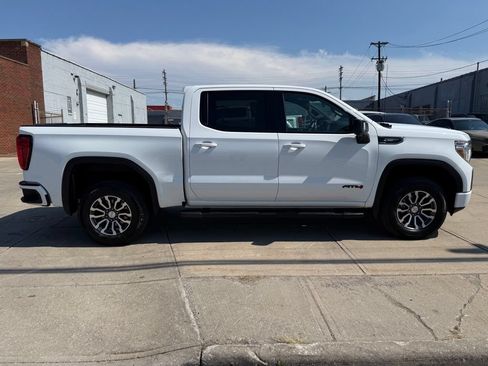 Used 2020 GMC Sierra 1500 AT4 w/ AT4 Premium Package AWD/4WD image 5