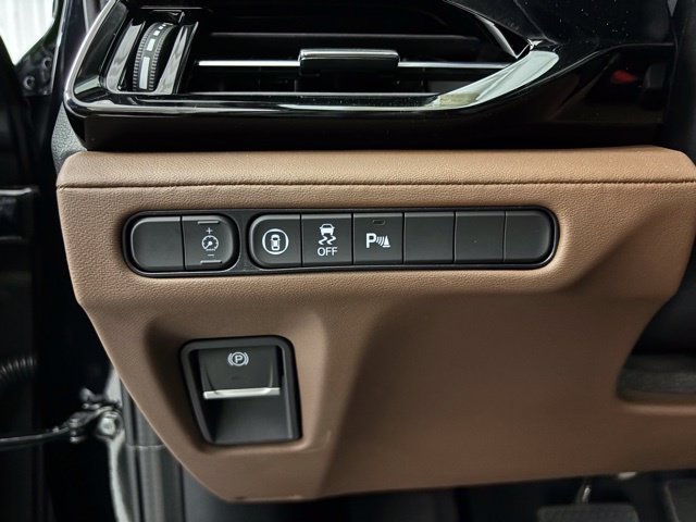 Used 2026 Acura MDX w/ Technology Package FWD image 31