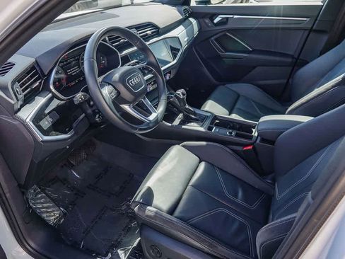 Used 2023 Audi Q3 2.0T Premium Plus w/ Premium Plus Package image 16