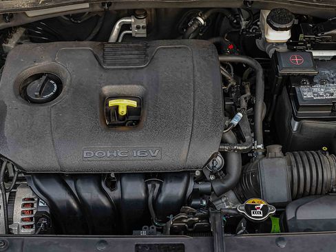 Certified 2023 Kia Soul LX w/ LX Technology Package image 28