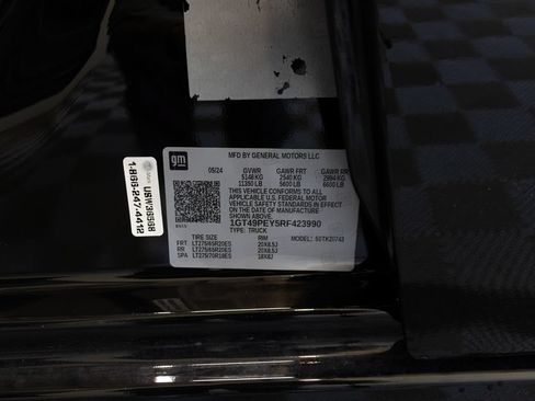 Used 2024 GMC Sierra 2500 AT4 w/ AT4 Premium Plus Package AWD/4WD image 50