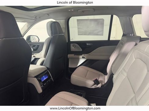 New 2026 Lincoln Aviator Reserve AWD/4WD image 33