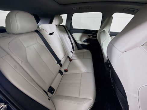 Certified 2025 Audi Q6 e-tron Premium Plus w/ Premium Plus image 25