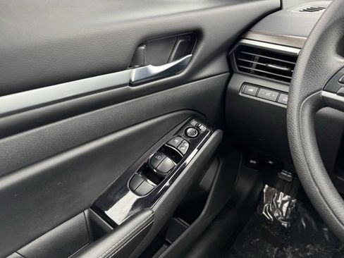 Used 2023 Nissan Altima 2.5 SV image 28