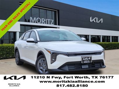 New 2025 Kia K4 LX