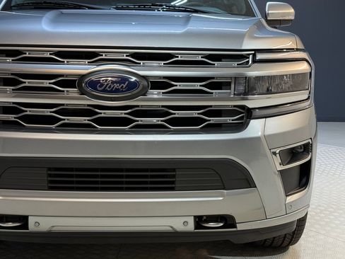 Used 2023 Ford Expedition Max Platinum image 23