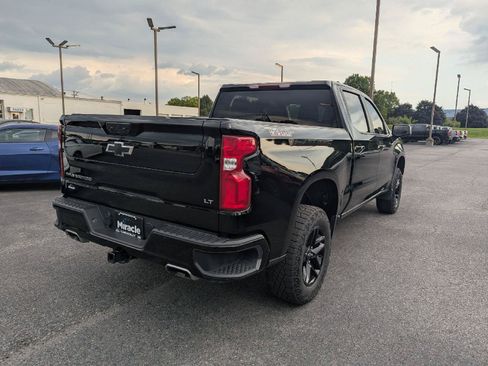 Used 2024 Chevrolet Silverado 1500 LT Trail Boss AWD/4WD image 7