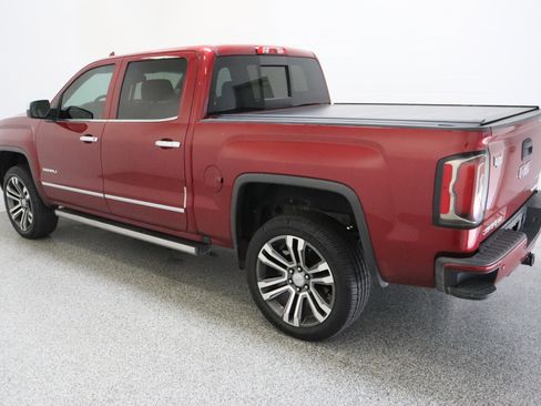 Used 2018 GMC Sierra 1500 Denali RWD image 9