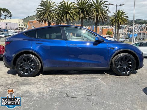 Used 2020 Tesla Model Y Long Range AWD/4WD image 3
