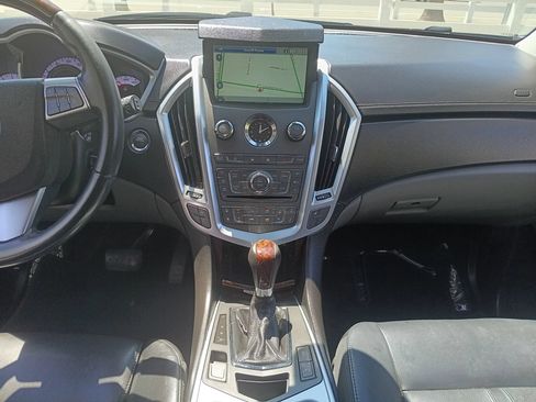 Used 2010 Cadillac SRX Luxury FWD image 17
