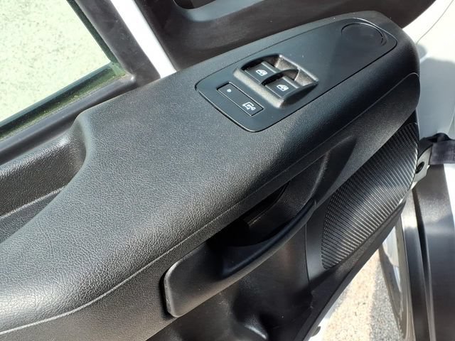 Used 2025 RAM ProMaster 2500 w/ U-Haul Equipment Group FWD image 12