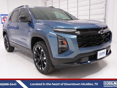 New 2026 Chevrolet Equinox RS w/ Convenience Package III FWD image 3