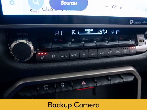 Used 2024 Toyota Sequoia Limited image 25