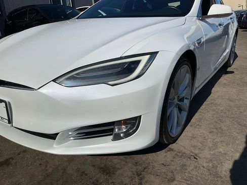 Used 2021 Tesla Model S Long Range Plus image 93