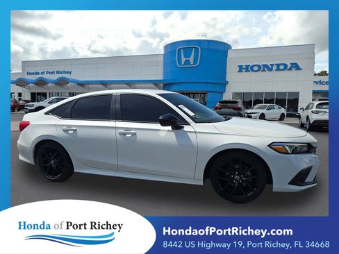 Certified 2024 Honda Civic Sport image 1