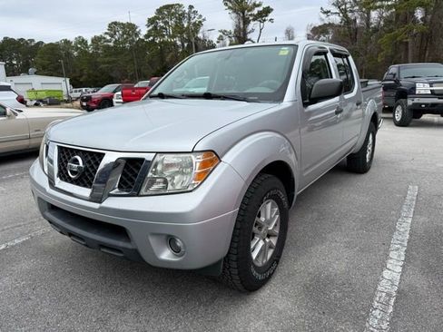 Used 2014 Nissan Frontier SV w/ SV Value Truck Package image 1