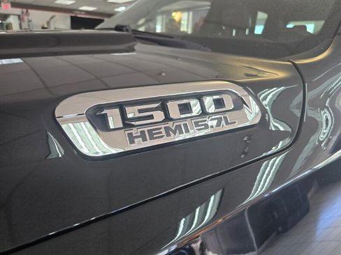 Used 2020 RAM 1500 Limited AWD/4WD image 39