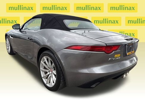 Used 2016 Jaguar F-TYPE Convertible image 8