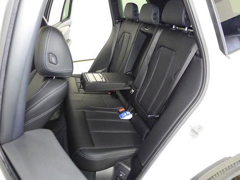 Certified 2024 BMW X3 xDrive30i w/ Convenience Package image 21