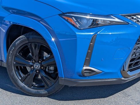 Used 2021 Lexus UX 250h w/ Premium Package image 10