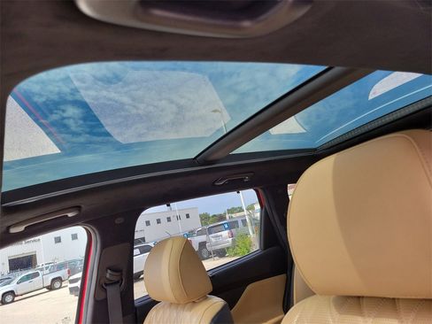 Used 2022 Hyundai Santa Fe Calligraphy image 34