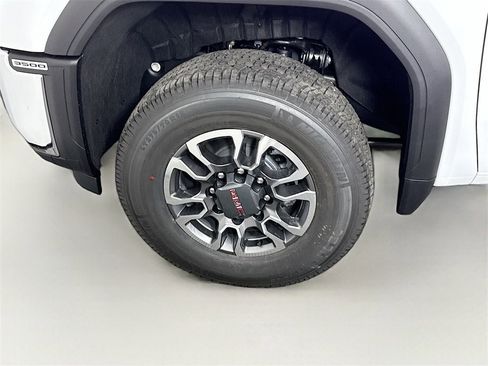 New 2026 GMC Sierra 3500 Pro w/ Convenience Package image 22