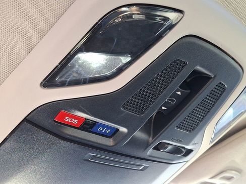 Used 2021 Subaru Outback Onyx Edition XT w/ Popular Package #2 image 26