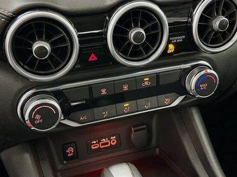 Used 2024 Nissan Sentra SV image 23