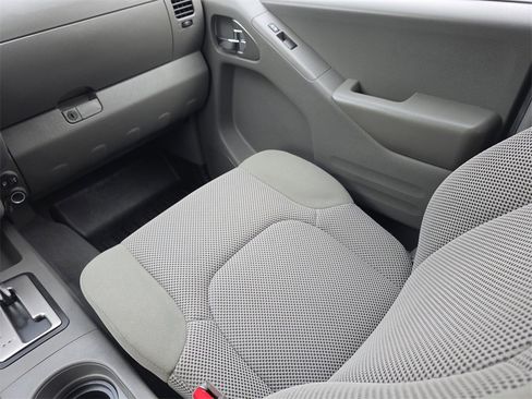 Used 2019 Nissan Frontier SV w/ Value Truck Package image 16