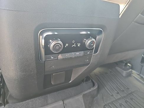 Used 2025 GMC Yukon XL AT4 w/ LPO, Floor Liner Package AWD/4WD image 19