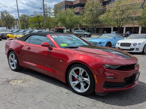 Used 2021 Chevrolet Camaro SS RWD image 5