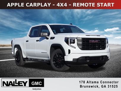 New 2026 GMC Sierra 1500 Pro w/ Graphite Edition