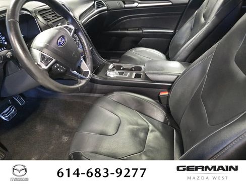 Used 2017 Ford Fusion Titanium FWD image 20