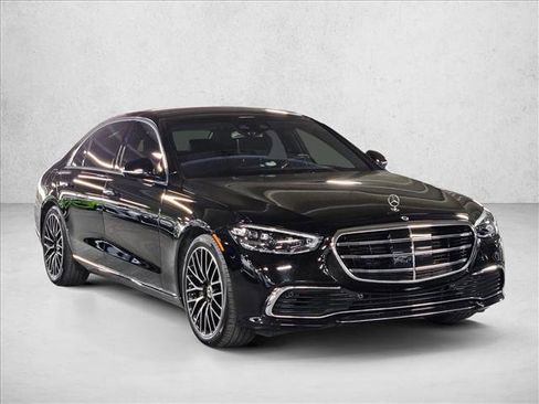 Used 2021 Mercedes-Benz S 580 S 580 image 3