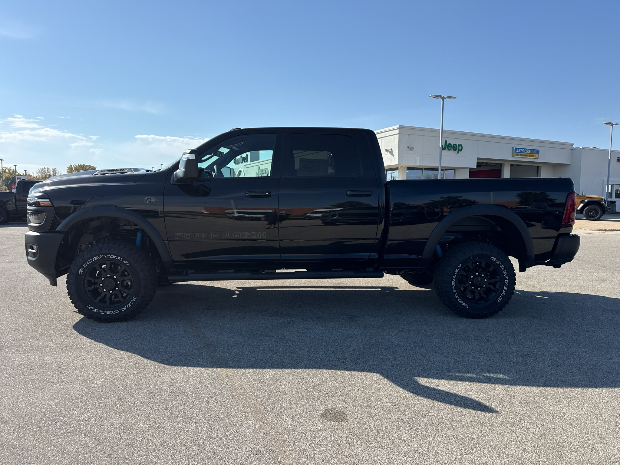 New 2027 RAM 2500 Power Wagon AWD/4WD image 19