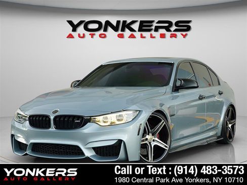 Used 2017 BMW M3 image 2