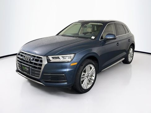 Used 2018 Audi Q5 2.0T Premium Plus w/ Premium Plus Package AWD/4WD image 3
