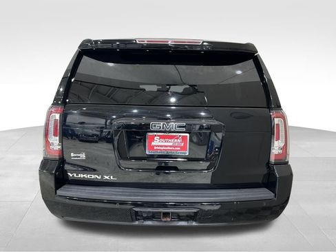 Used 2020 GMC Yukon XL SLT w/ Value Plus Edition image 4