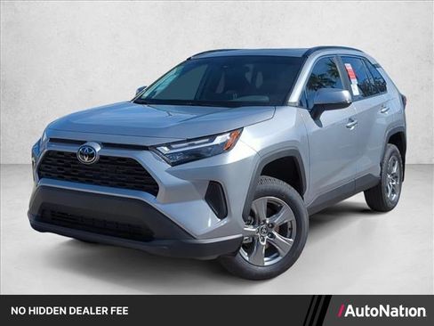 Certified 2025 Toyota RAV4 XLE w/ Convenience Package FWD image 1