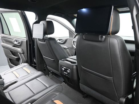 Used 2021 GMC Yukon AT4 w/ Rear Media and Nav Package image 20